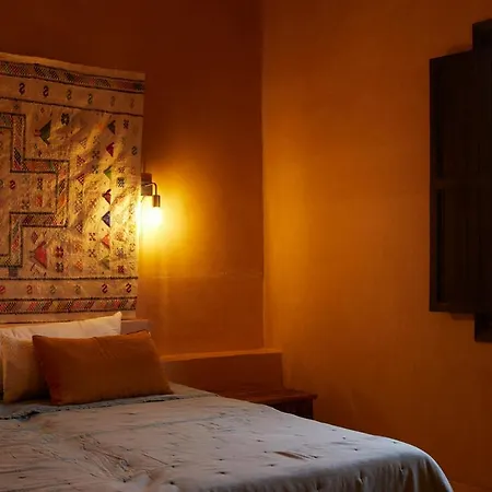 Kasbah Flilou Hotel Ait Ougliff Exterior foto