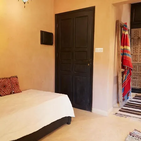 Kasbah Flilou Hotel Ait Ougliff Exterior foto